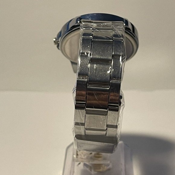 SAN FRANCISCO 49ERS NFL Team Logo Men's Stainless-Steel Silver Analog Watch NEW - Picture 7 of 11